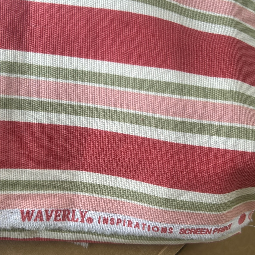 FREEEEE*** Gorgeous WAVERLY fabric. CLASSIC stripes - Picture 3 of 5